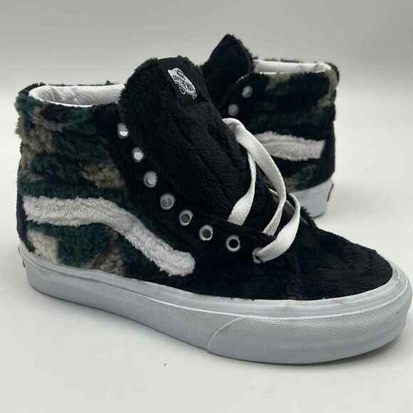 NWOB UNISEX VANS SK8-HI SHERPA FUR CAMO MULTI COLOR SNEAKERS MEN’S SZ 6.5 WM 8 - Picture 2 of 10